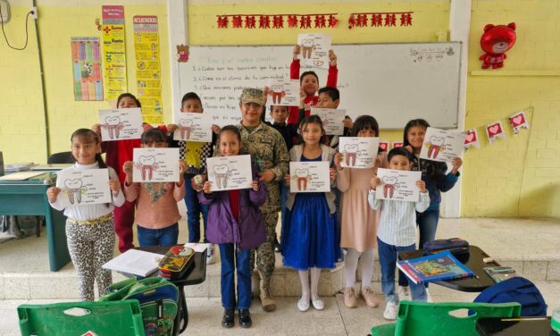 Ejército Mexicano promueve la salud bucal en los niños de Cerro Azul