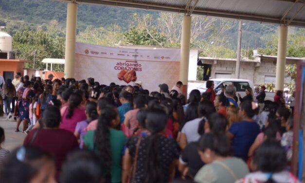 Caravana Abrigando Corazones sigue su ruta en el Totonacapan