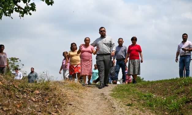 Gobierno de Tuxpan entregó apoyos a las comunidades Peña Alta, La Unión, Puente Don Diego y Tierra Blanca