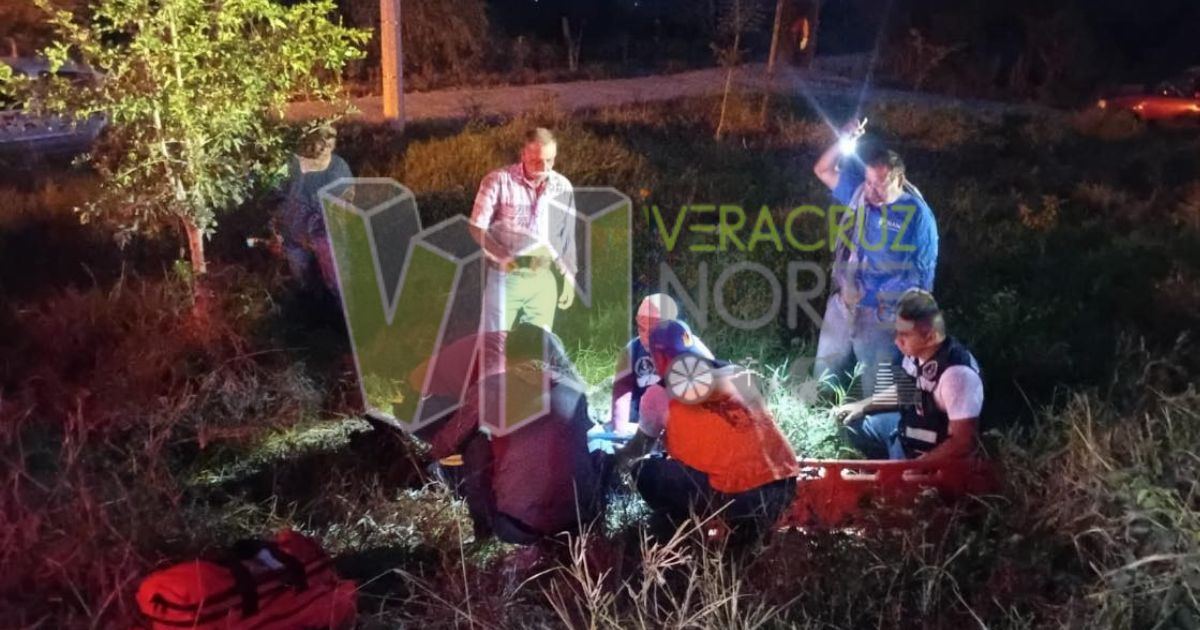 Pánuco: Derrape en moto deja dos personas lesionadas