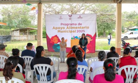 Chontla: Entregan despensas del Programa Alimentario Municipal en La Florida