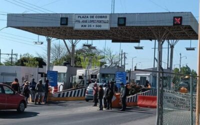 Campesinos del FNLS toman la caseta del Jolopo en Álamo: exigen justicia y recuerdan a Emiliano Zapata