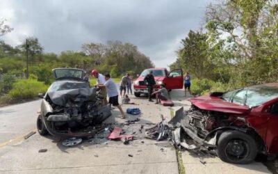 Terrible accidente en la Tihuatlán- Poza Rica: Dos personas perdieron la vida y dos más resultaron lesionados