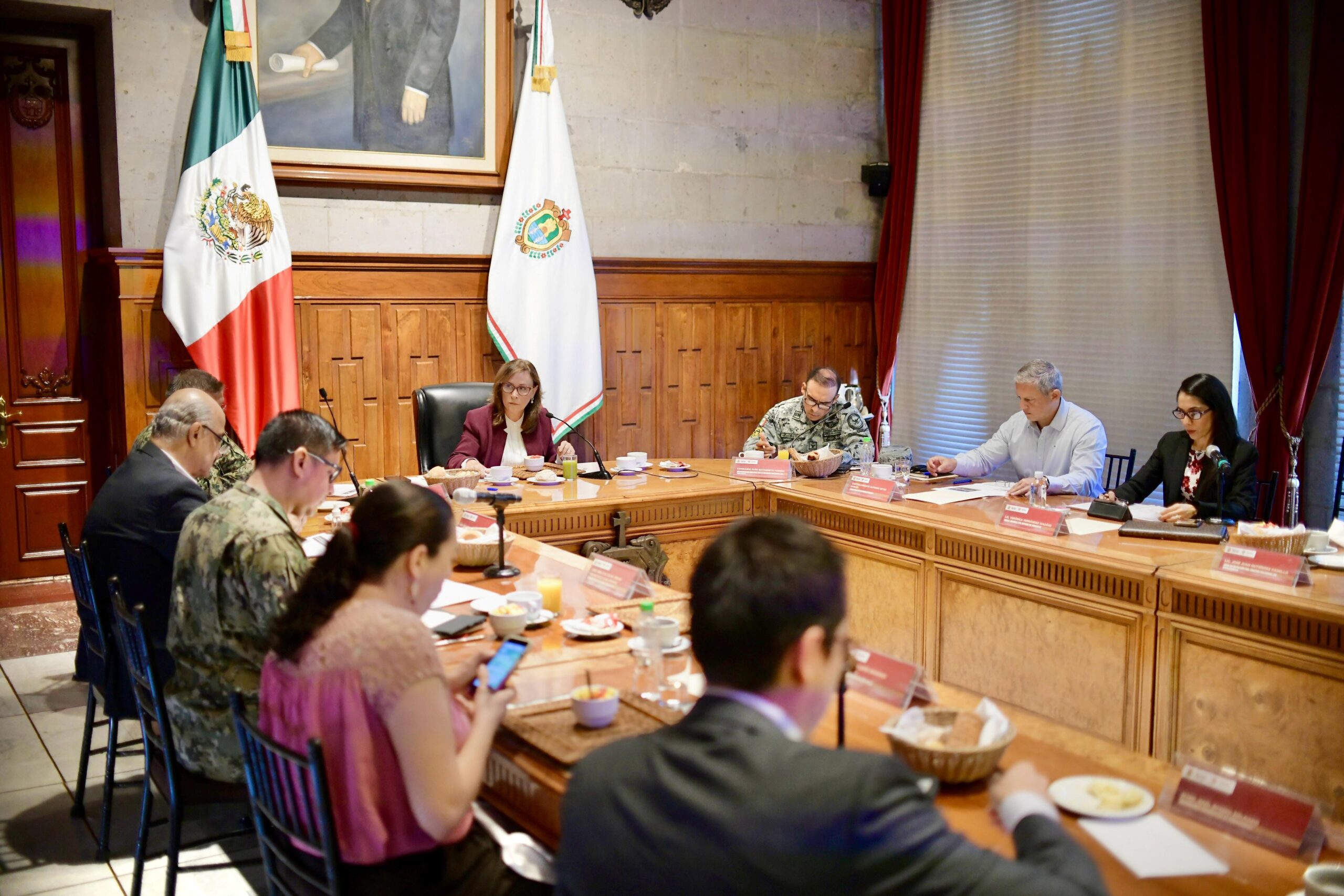 RESULTADOS PARA VERACRUZ NORTE DE LA FGE EN LA MESA DE COORDINACIÓN ESTATAL DE CONSTRUCCIÓN DE PAZ Y SEGURIDAD