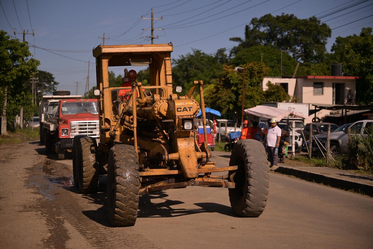Arranca rehabilitación de la carretera Álamo-Huejutla