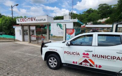 Asalto en CECYTEV Papantla: falsos repartidores roban dinero de inscripciones