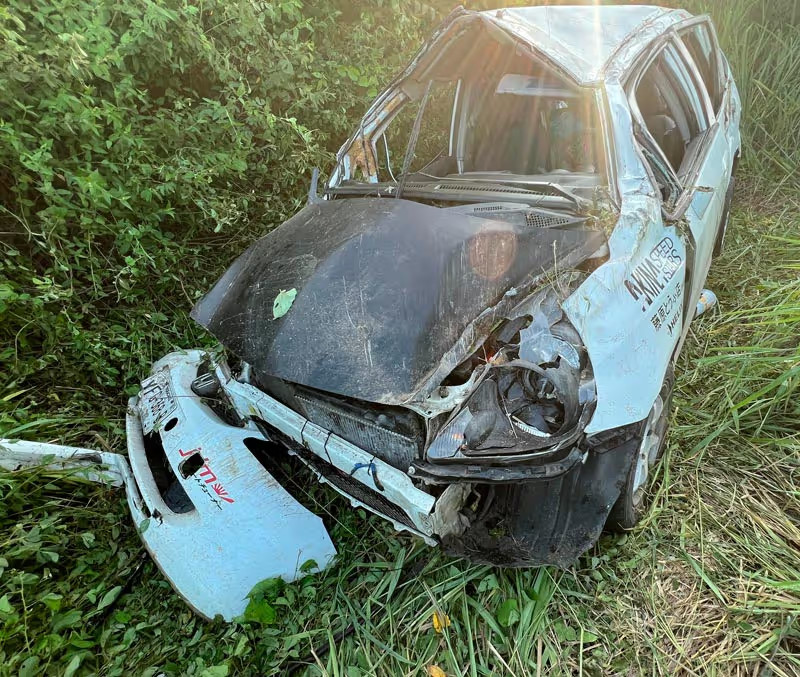 Conductor pierde la vida tras volcar en la autopista Cardel–Poza Rica