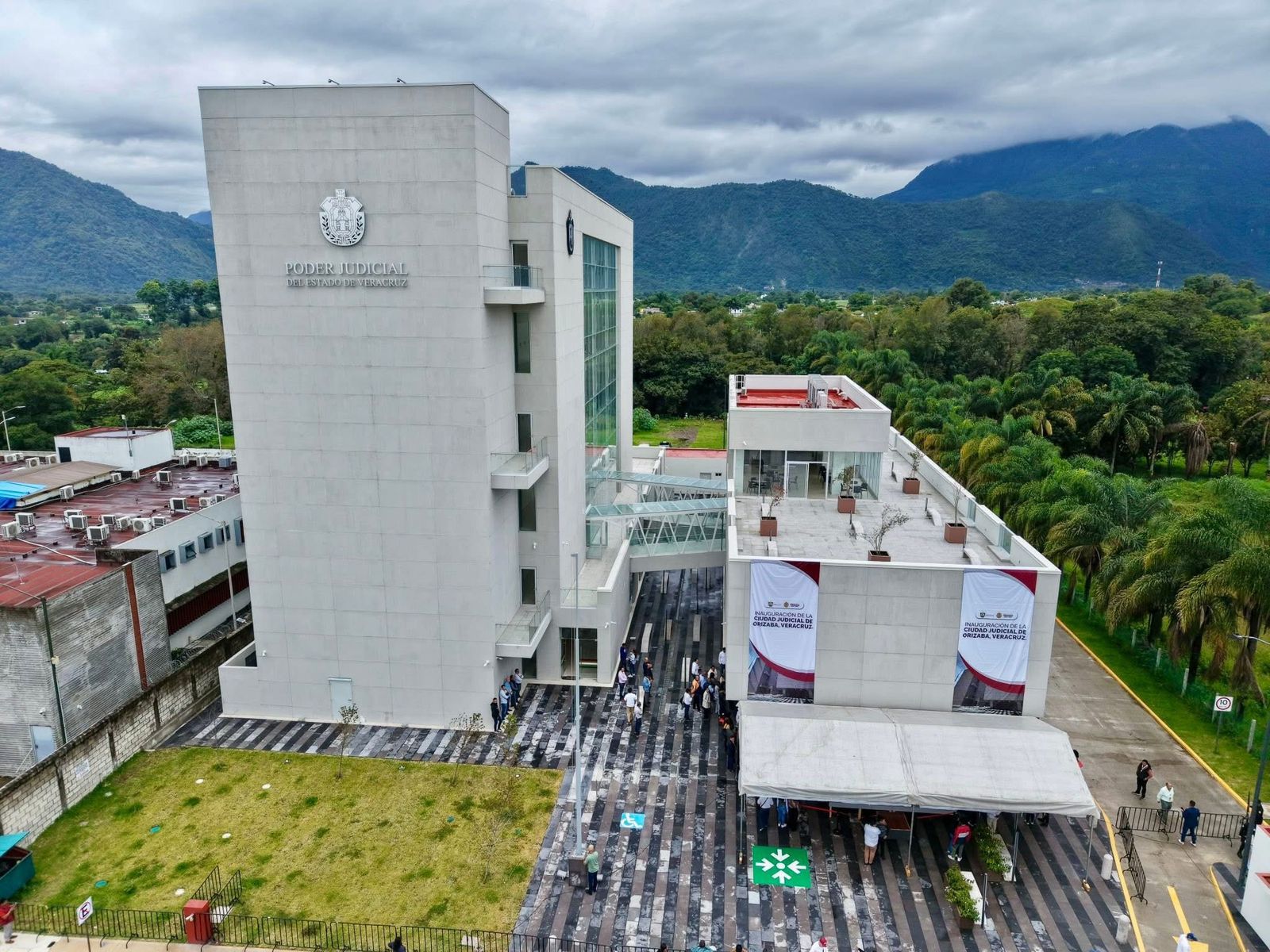 Rocío Nahle inaugura Ciudad Judicial de Orizaba