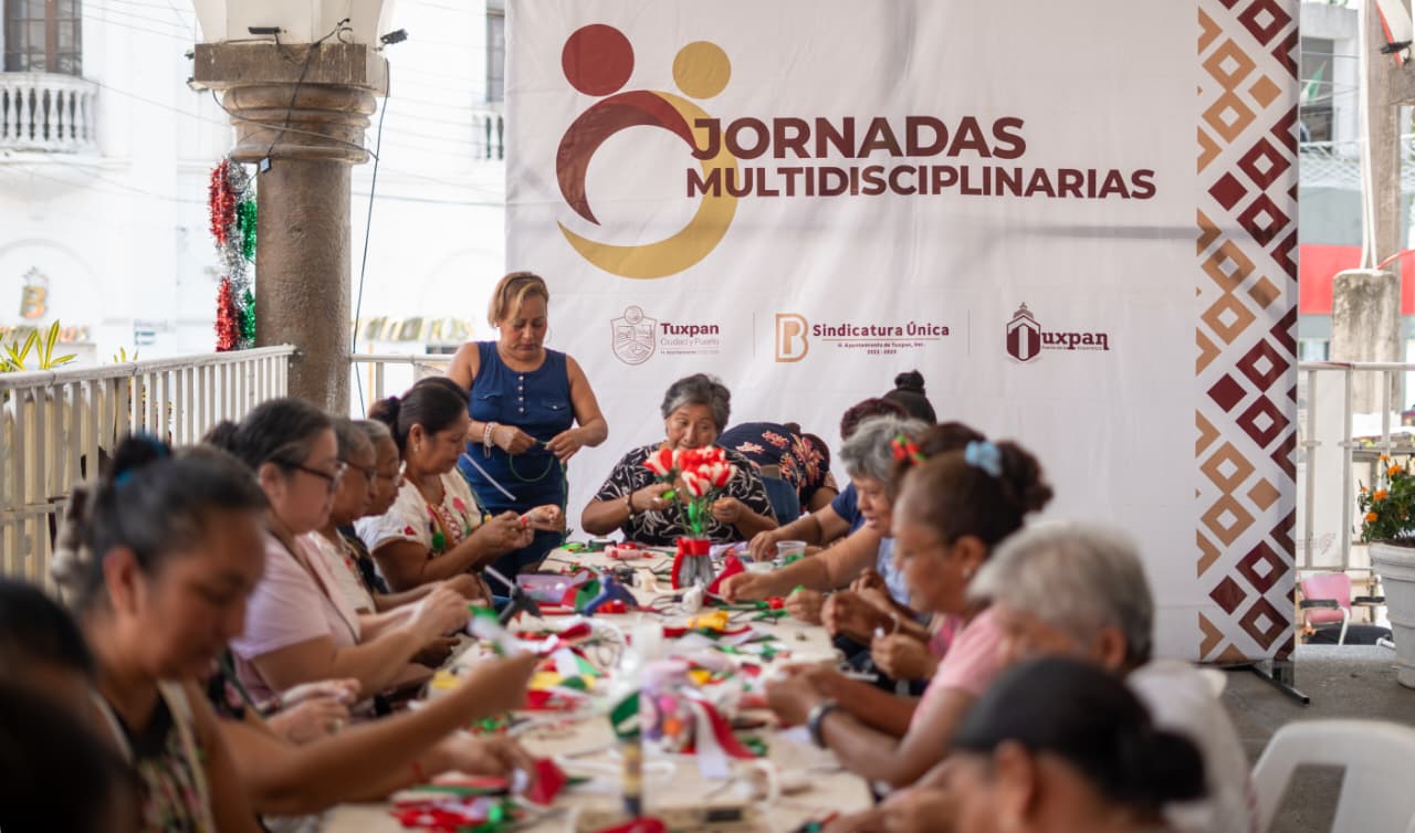 La Jornada Multidisciplinaria lleva bienestar a las y los tuxpeños