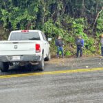 Vehículo de la Secretaría del Bienestar sufre accidente en Papantla