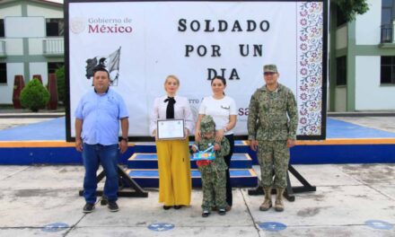 Ejército Mexicano realiza ceremonia de «Soldado por un Día» en Cerro Azul