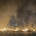 Vecinos queman basura en el acceso a Álamo: exigen servicio de limpia pública