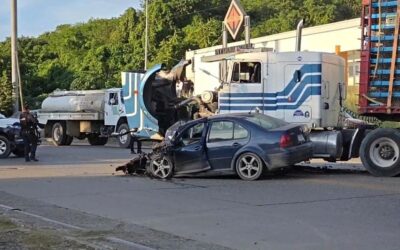 Joven pierde la vida en choque frontal sobre la Poza Rica-Tihuatlán 