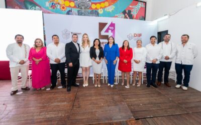 El alcalde Dr. Jesús Fomperoza y la presidenta del DIF Tuxpan, Melba López Gutiérrez, rindieron el cuarto informe de gobierno