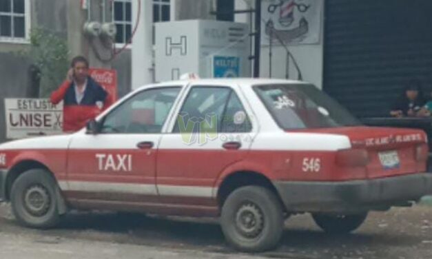 Hombre fallece dentro de un taxi rumbo a Castillo de Teayo