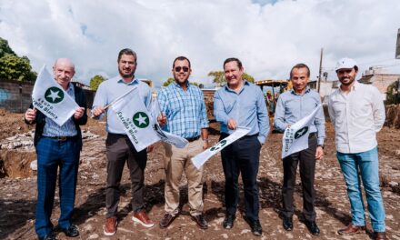 Daniel Cortina participa en banderazo de inicio de obra de la nueva terminal de Grupo Estrella Blanca en Tuxpan