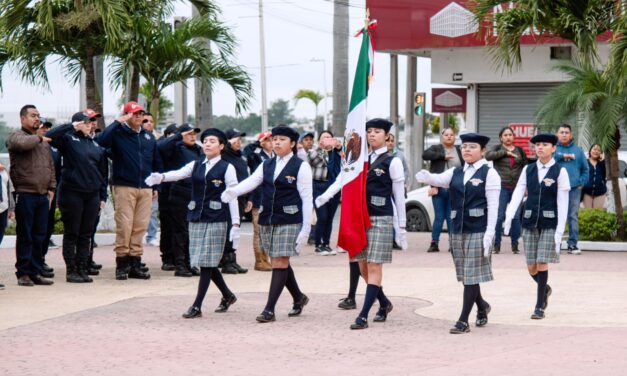 Se realiza el primer Lunes Cívico del Ayuntamiento de Tuxpan 2026–2029