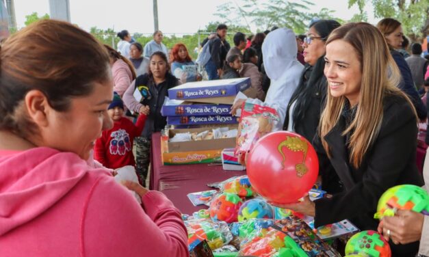 DIF Tuxpan celebra el Día de Reyes con niñas y niños de más comunidades